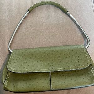 Unbranded leather or faux leather (?) shoulder bag